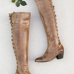 Joyfolie Cailyn Boots in Sable Size 8 Brand New